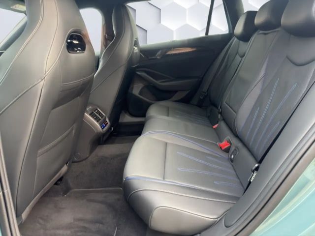 Volkswagen Passat 4Motion R-Line Variant