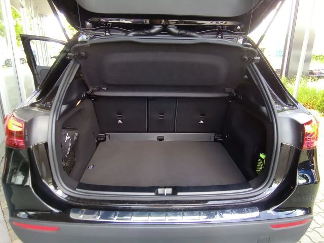 Mercedes-Benz GLA 180 Ö-Edition