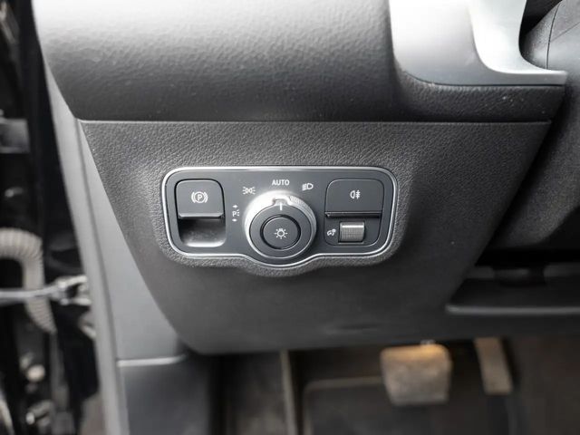 Mercedes-Benz EQB 300 4MATIC Progressive