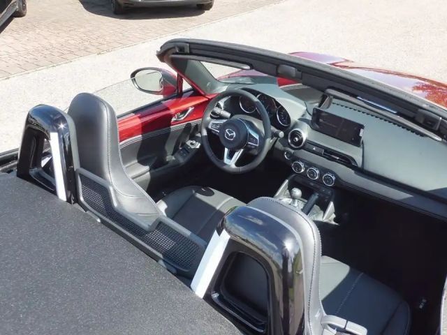 Mazda MX-5 Exclusive-line SkyActiv