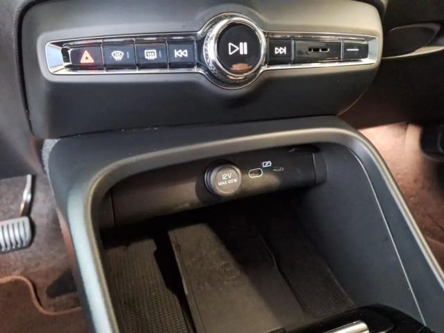 Volvo XC40 Plus Recharge