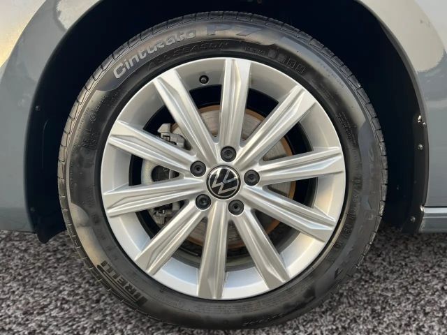 Volkswagen Touran DSG Highline