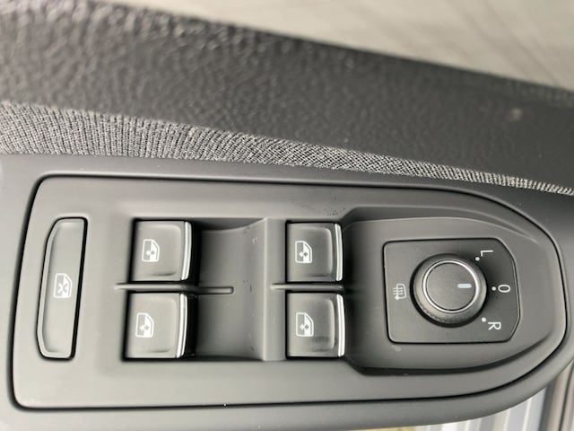 Volkswagen Golf 1.5 TSI Golf VIII Life