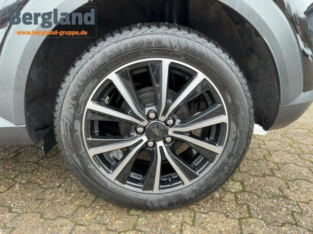 Ford Puma EcoBoost Titanium