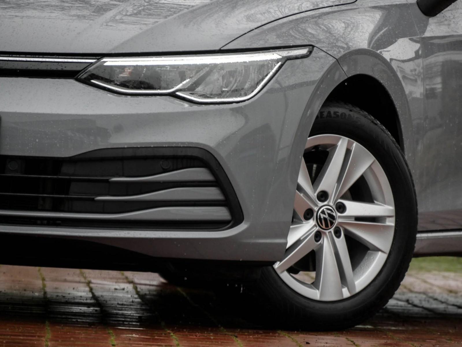 Volkswagen Golf 1.5 TSI Golf VIII Life