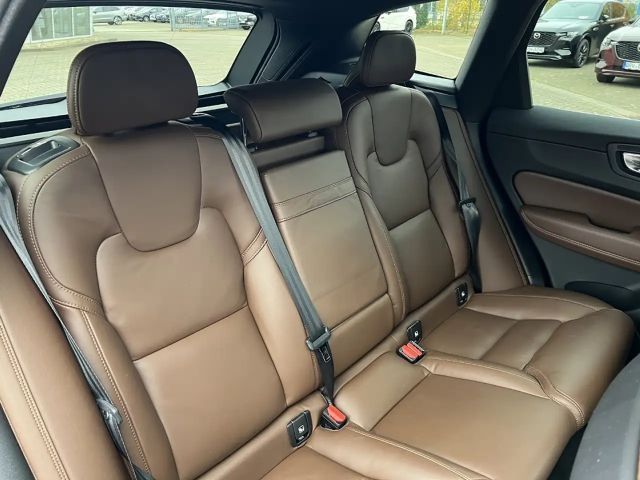 Volvo XC60 B4D (197 PS) AG8|Insc|STHZ|360°|Leder|AHK