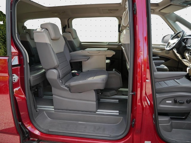 Volkswagen Multivan 2.0 TSI Life T7