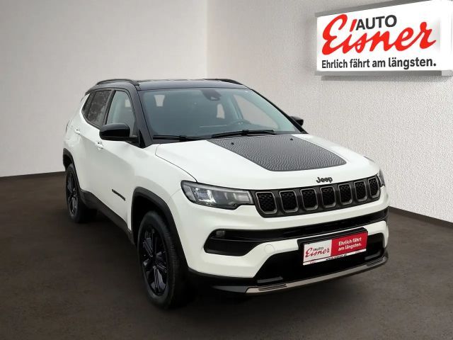 Jeep Compass 1.3 PHEV UPLAND AT