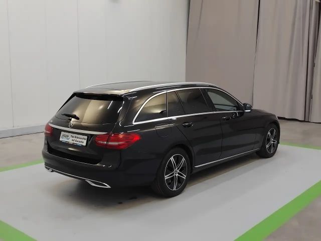 Mercedes-Benz C 180 AVANTGARDE Estate