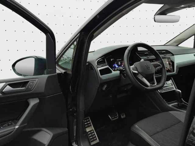 Volkswagen Touran 1.5 TSI DSG IQ.Drive