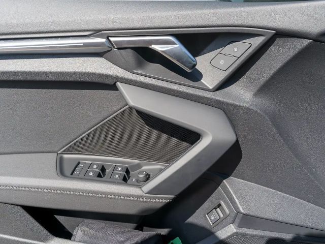 Audi A3 40 TFSI S-Line S-Tronic Sedan