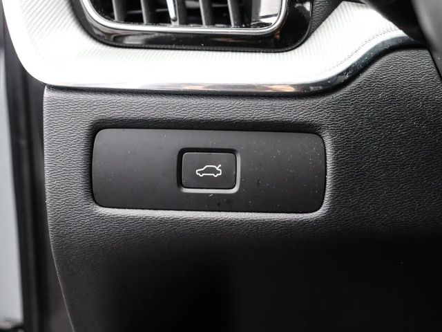 Volvo XC60 Dark Plus