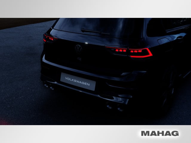 Volkswagen Golf 2.0 TSI DSG Golf VIII IQ.Drive