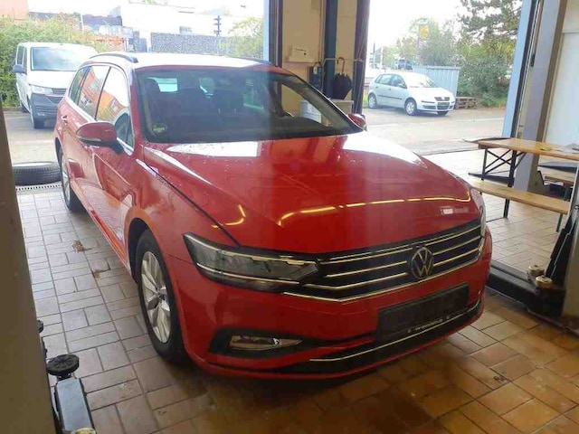 Volkswagen Passat 2.0 TDI Business DSG Variant