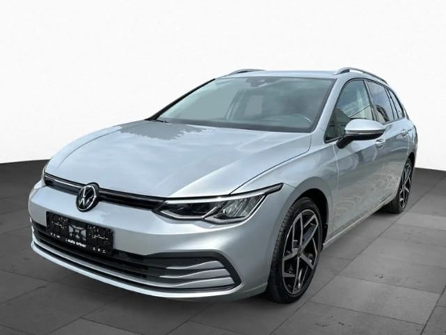 Volkswagen Golf 1.5 eTSI Golf VIII Life Variant