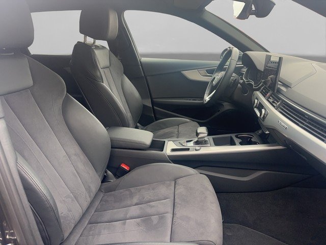 Audi A4 45 TFSI Avant Quattro S-Tronic