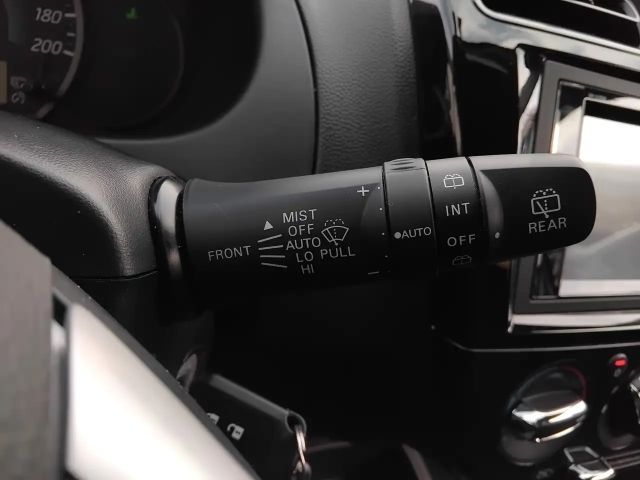 Mitsubishi Space Star Star