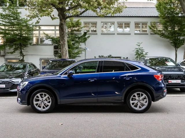 Audi Q3 45 TFSI Hybride