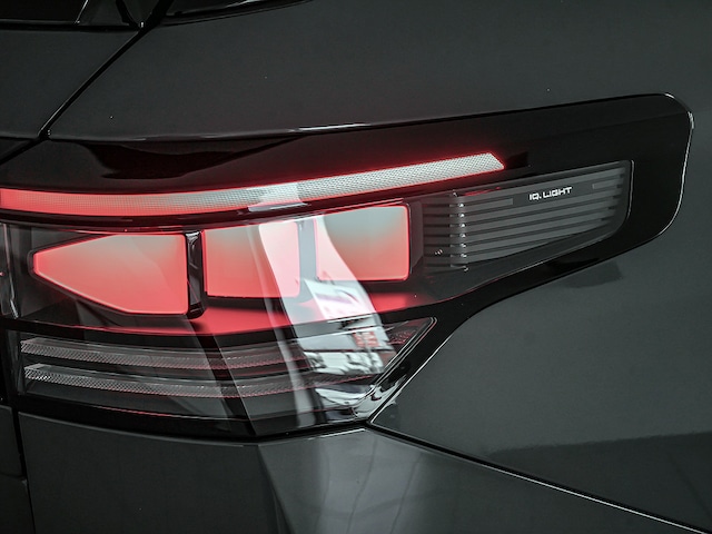 Volkswagen Tayron R-Line eHybrid