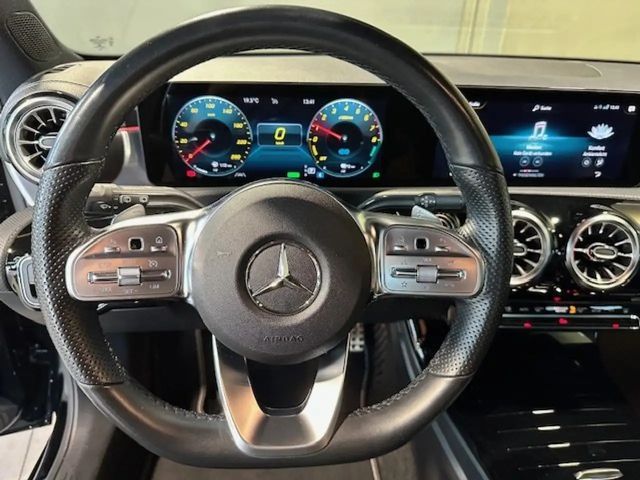 Mercedes-Benz A 250 AMG Line