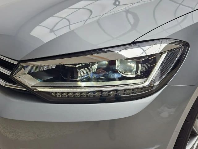 Volkswagen Touran 1.5 TSI DSG Highline