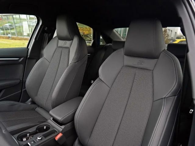 Audi A3 35 TFSI S-Tronic Sedan