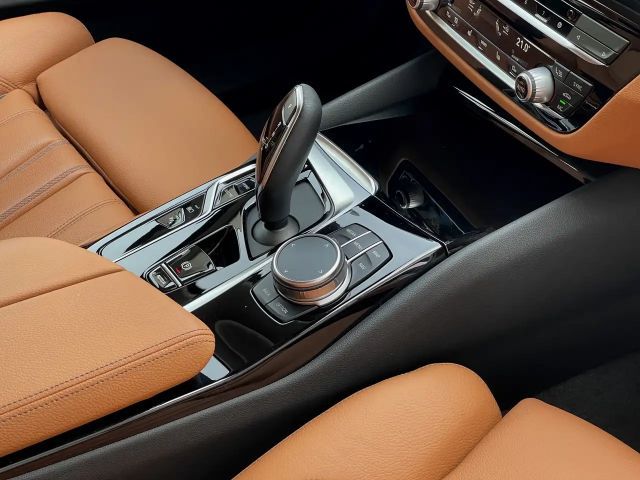 BMW 530 530e Touring