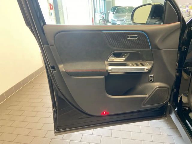 Mercedes-Benz GLB 200 GLB