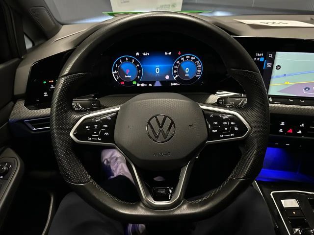 Volkswagen Golf 1.5 TSI DSG R-Line