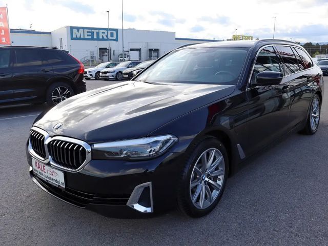 BMW 530 530e Touring xDrive
