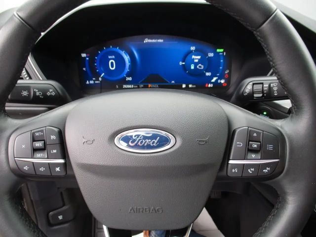 Ford Kuga 4x4 AWD Hybrid Titanium