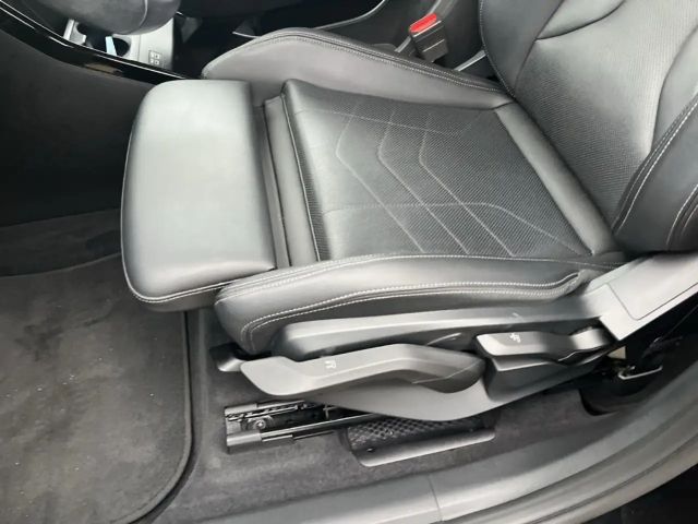 BMW 218 Active Tourer Luxury Line