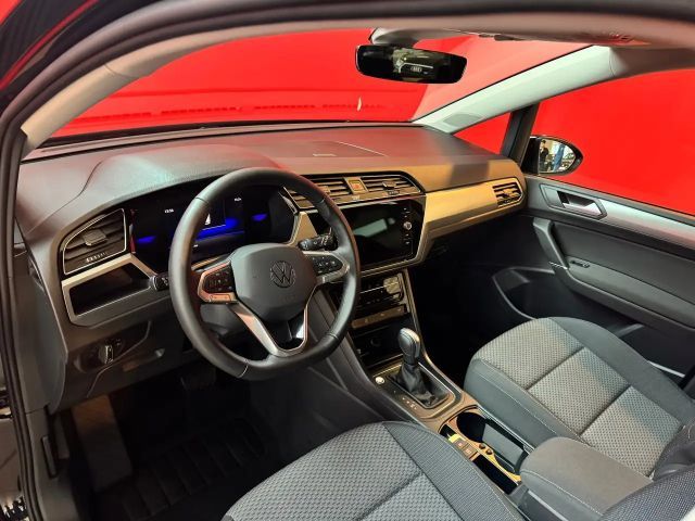 Volkswagen Touran DSG Life