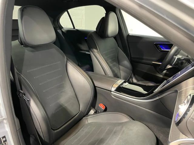 Mercedes-Benz C 220 C 220 d Sedan