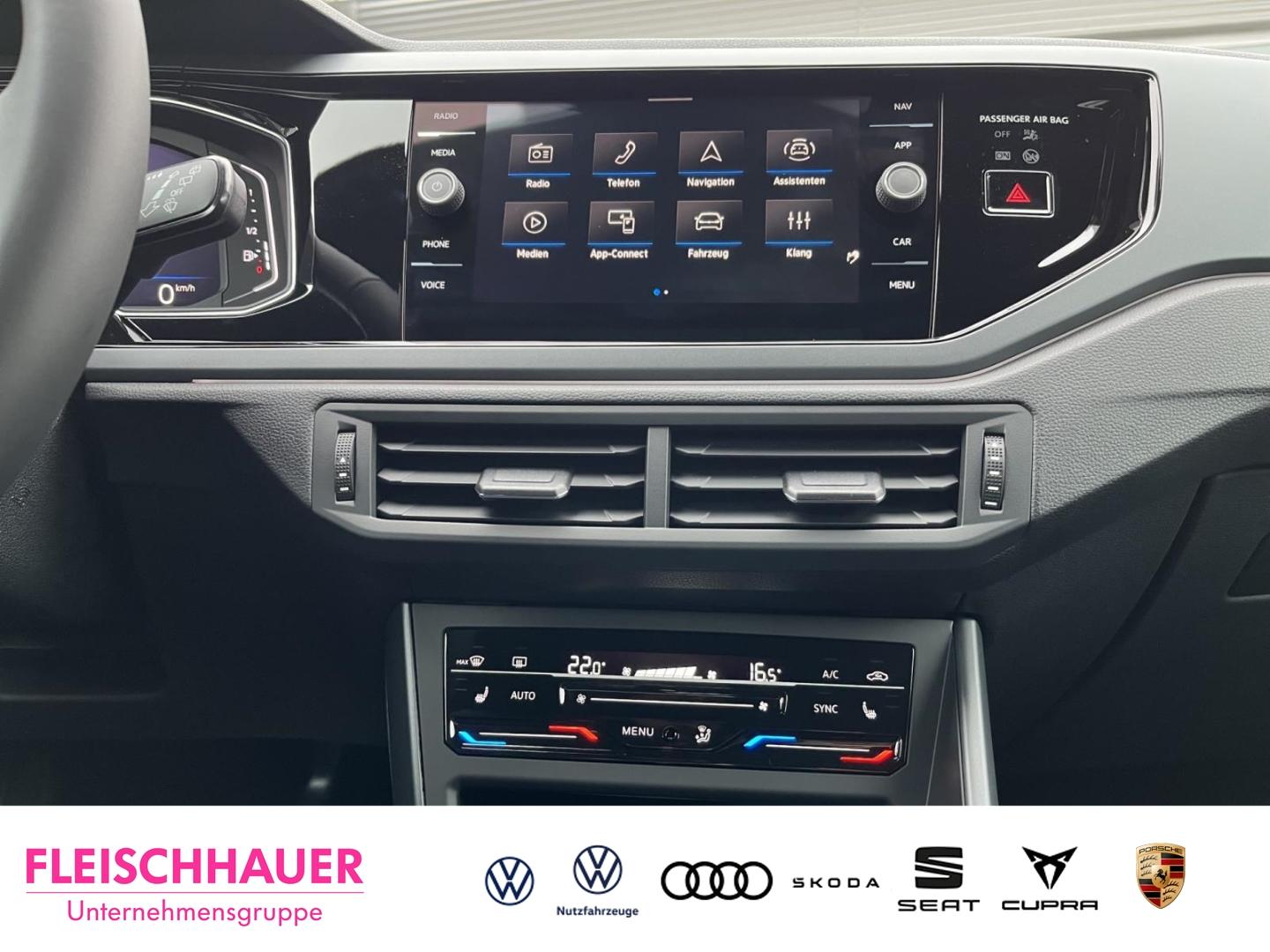 Volkswagen Taigo 1.0 TSI R-Line Style