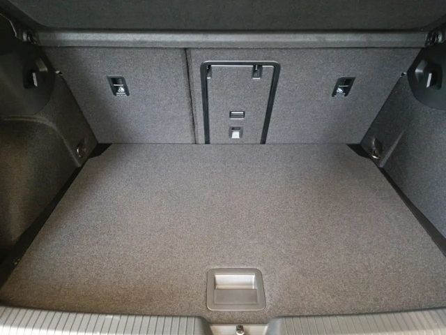 Volkswagen Golf DSG Golf VIII IQ.Drive Style