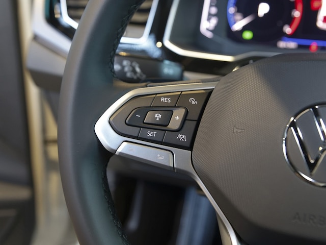 Volkswagen Taigo 1.5 TSI DSG R-Line Style