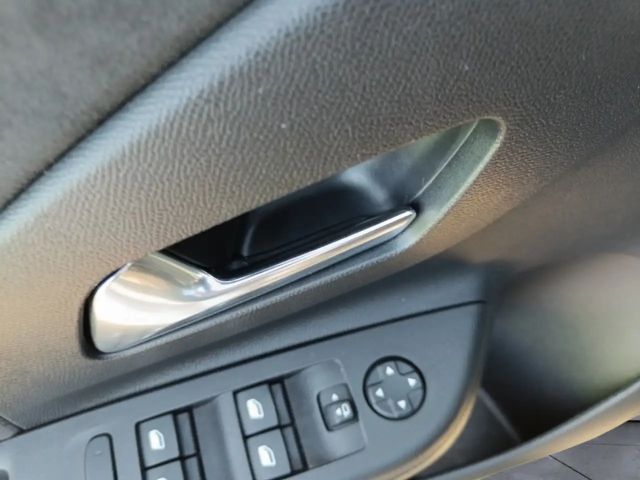 Opel Corsa -e ''Ultimate'' Matrix-LED Rückfahrkamera Sitzheiz