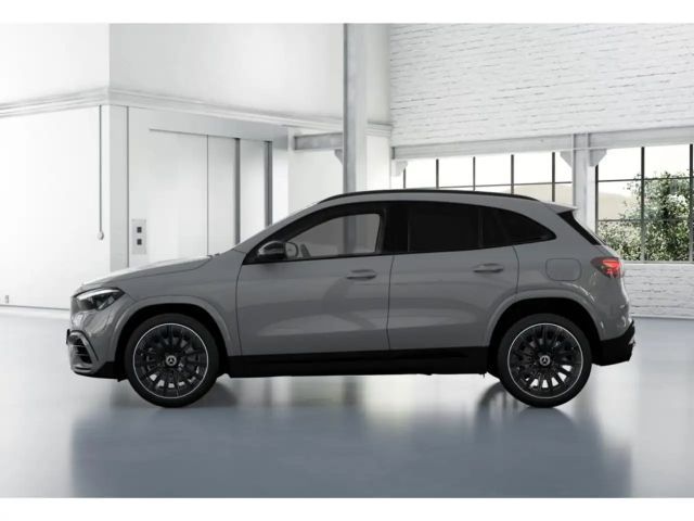 Mercedes-Benz GLA 200 AMG Line