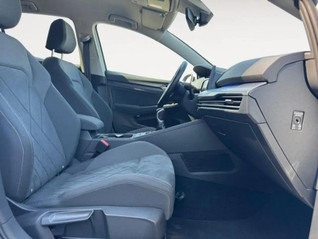 Volkswagen Golf 1.5 TSI Golf VIII Style