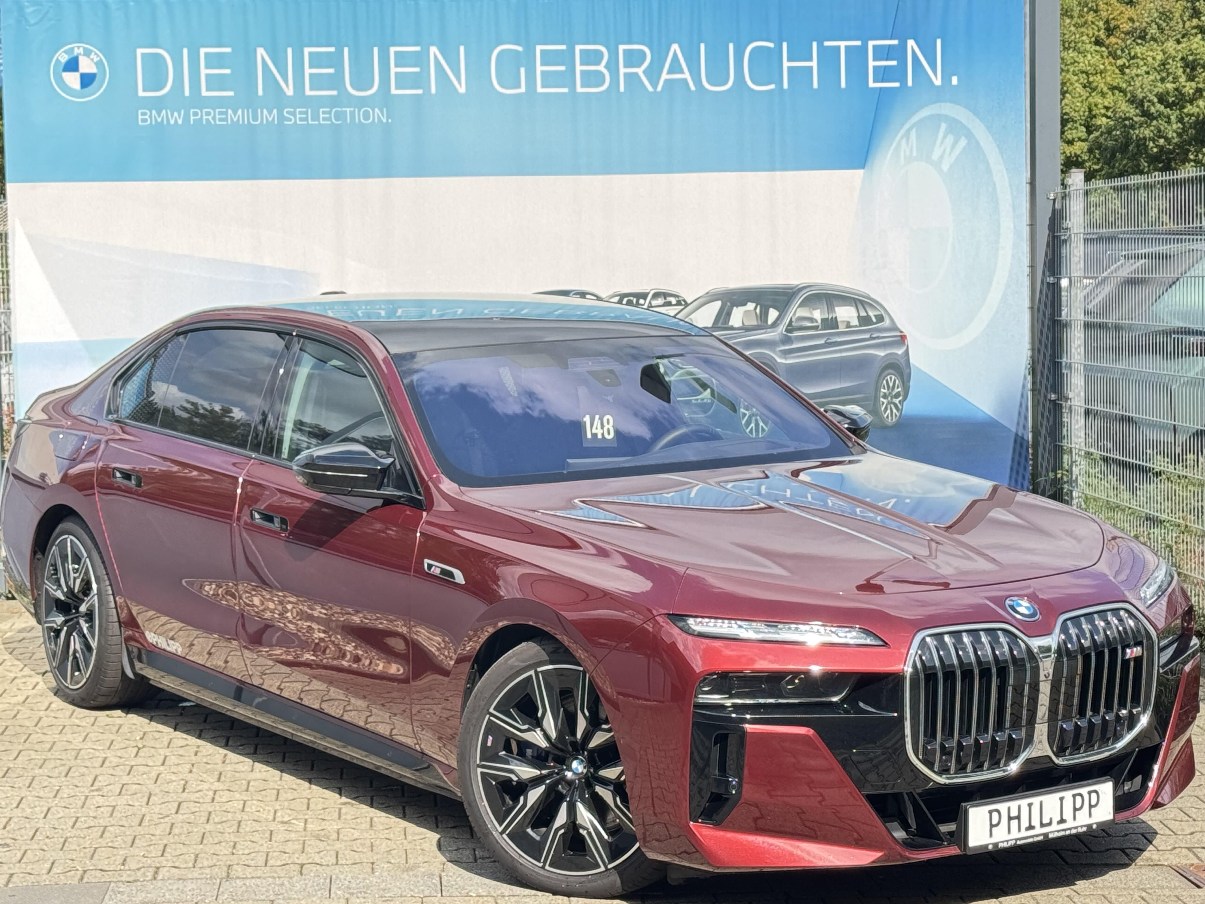BMW M760 M760e Sedan xDrive