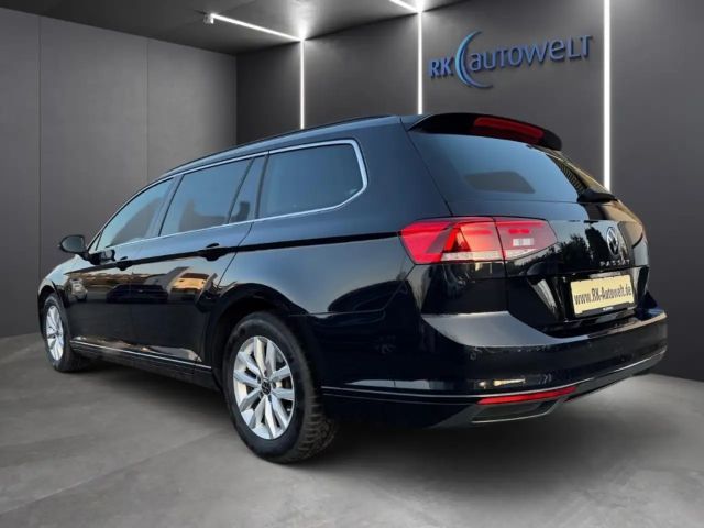Volkswagen Passat 1.5 TSI Business DSG Variant