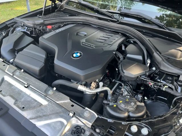 BMW 320 320i M-Sport Touring