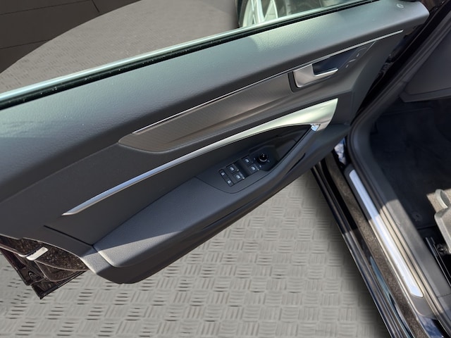 Audi A6 40 TDI Avant S-Tronic