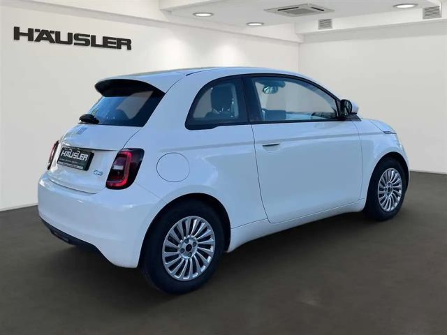 Fiat 500e 42 kWh