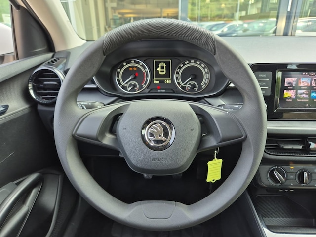 Skoda Fabia FABIA 48kw *LED*SmartLink*SHZ*PDC*Freisprechein.