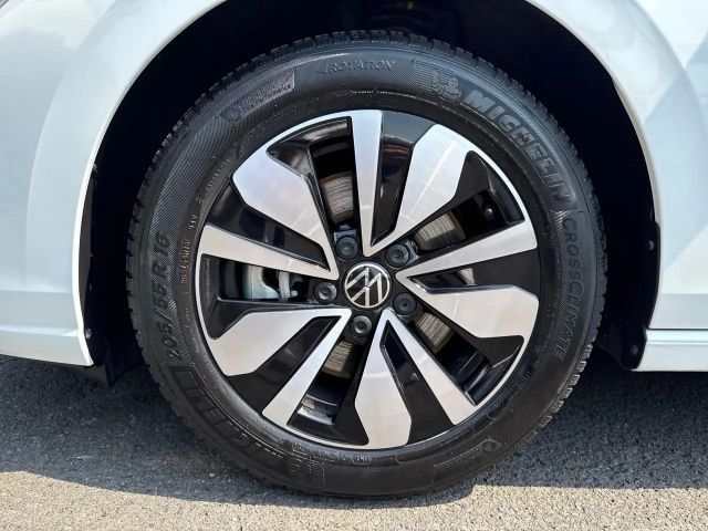 Volkswagen Golf 2.0 TDI DSG Golf VIII Variant