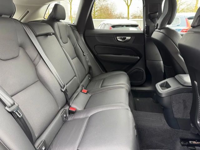 Volvo XC60 Dark Plus