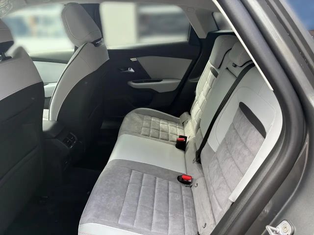 Citroën C4 Hybrid Max