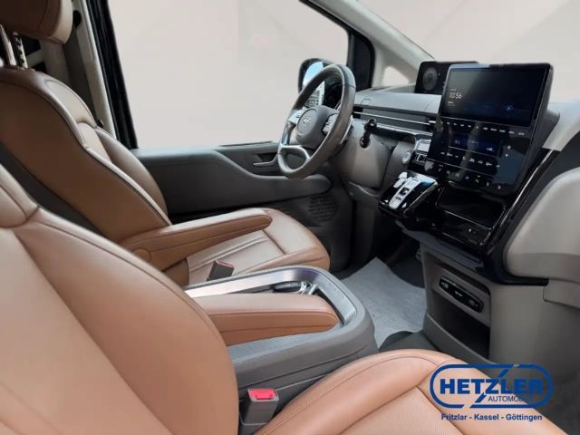 Hyundai Staria Signature Vierwielaandrijving